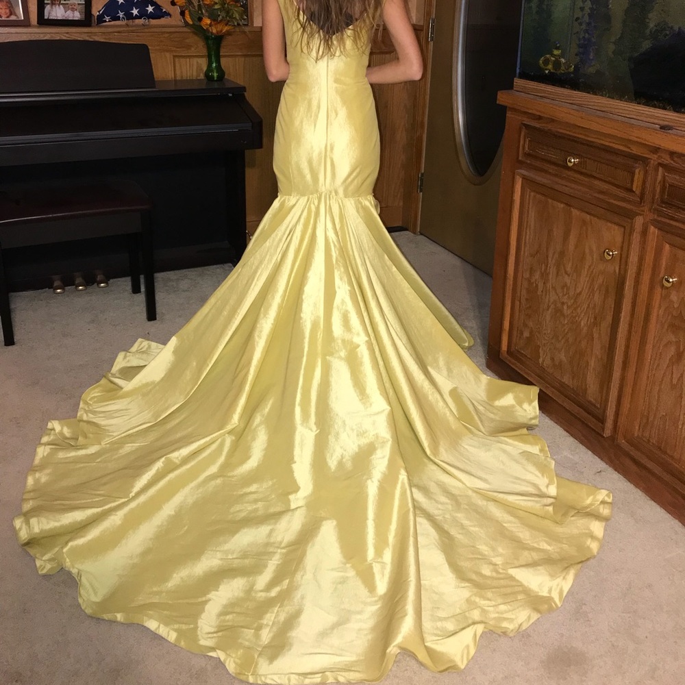 Jovani Yellow Prom Dress - Picture 5 of 8